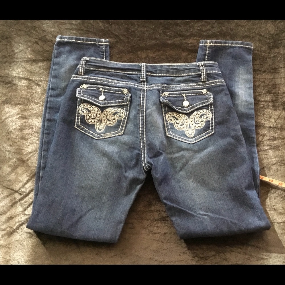 Gumm Jeans. Nice fitting jeans. Size 11/12